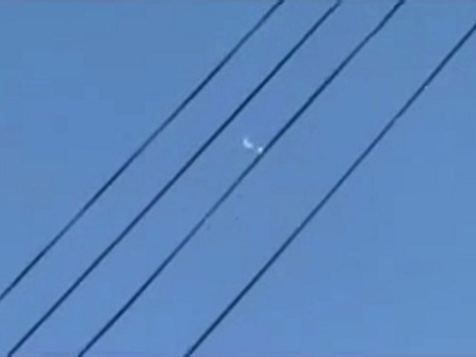 فري برس   حمص الرستن تحليق الطيران فوق المدينة 29 1 2012