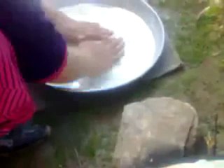 فري برس   حماة   كيف الاهالي يتدبرون وضعهم مع ازمة الخبز  2012 1 28