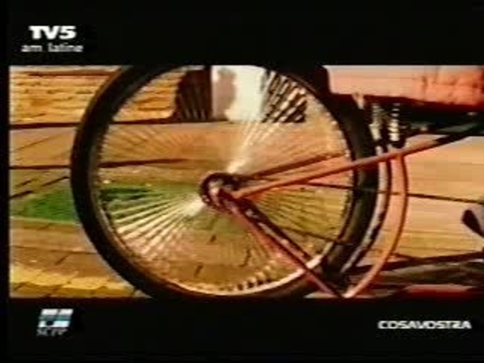 Nuttea  - Elle Vit Sa Vie