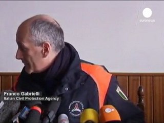 Concordia wreck might not be moved for months