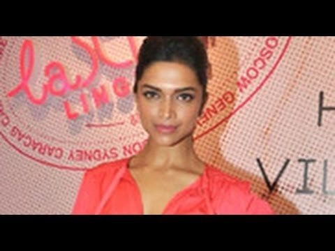 Deepika Padukone Inaugurates 'La Senza' Lingerie Store