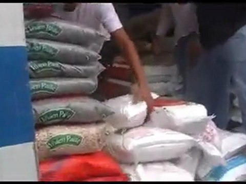 Opération aides au Pakistan mosquée de Gennevilliers Ramadan 2010