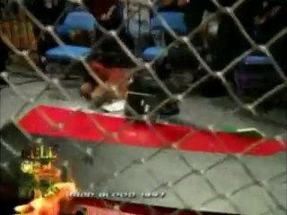 Randy Orton Sees Psychiatrist/Undertaker Feud - 12/16/2005