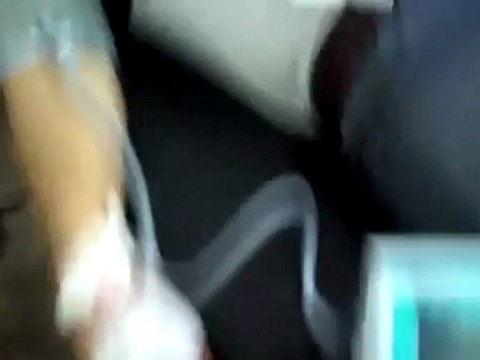 فري برس ريف دمشق عربين اصابات اهالي عربين بسبب القصق العشوائي واستهداف المدنيين من قبل عصابات الاسد 29 1 2012