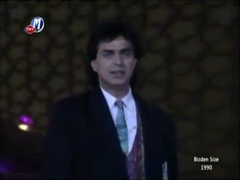 Erdal Çelik - GITTIN GIDELI video NOSTALJI (trt - müzik)