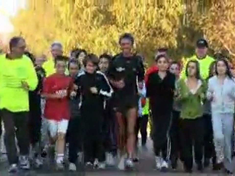 les enfants avec Serge GIRARD tour de l'Union Européenne en courant