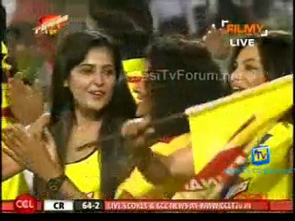Telugu Warriors vs.Chennai Rhinos -Chennai Rhinos Inning Ov07-08