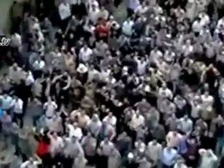 El ejército sirio reprime a los manifestantes de Homs