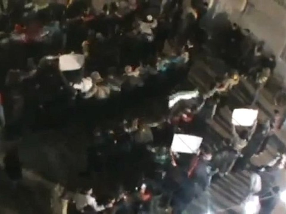 فري برس   حماه   جنوب الملعب مظاهره مسائيه 30 12 2011