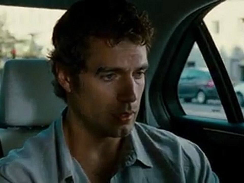 Средь бела дня (The Cold Light of Day) - трейлер