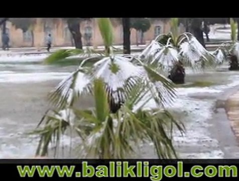 Şanlıurfa'dan kar manzaraları Dergah Balıklıgöl