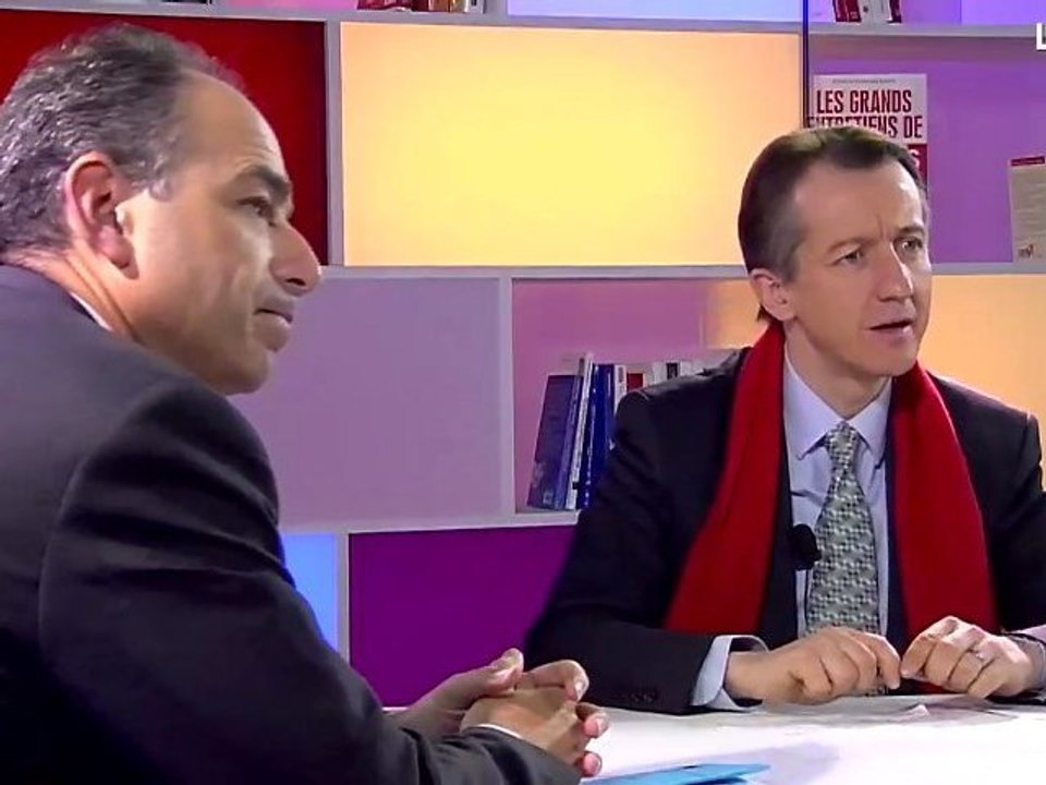 Copé: "La candidature Sarkozy? On est dans les temps"