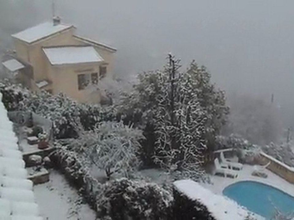 SAM_1366  3ème chute de neige à Aspremont