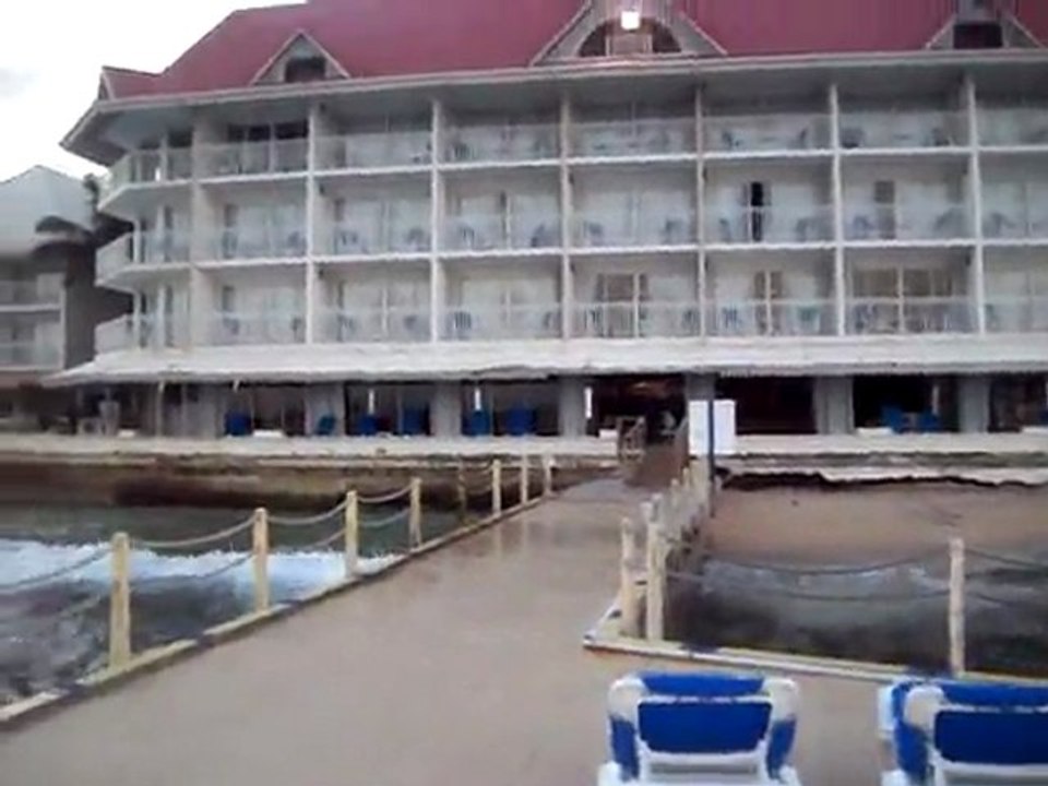 hotel beach plaza