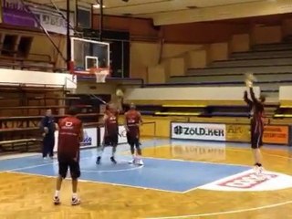 Shooting d'avant match en direct de SZOLNOK