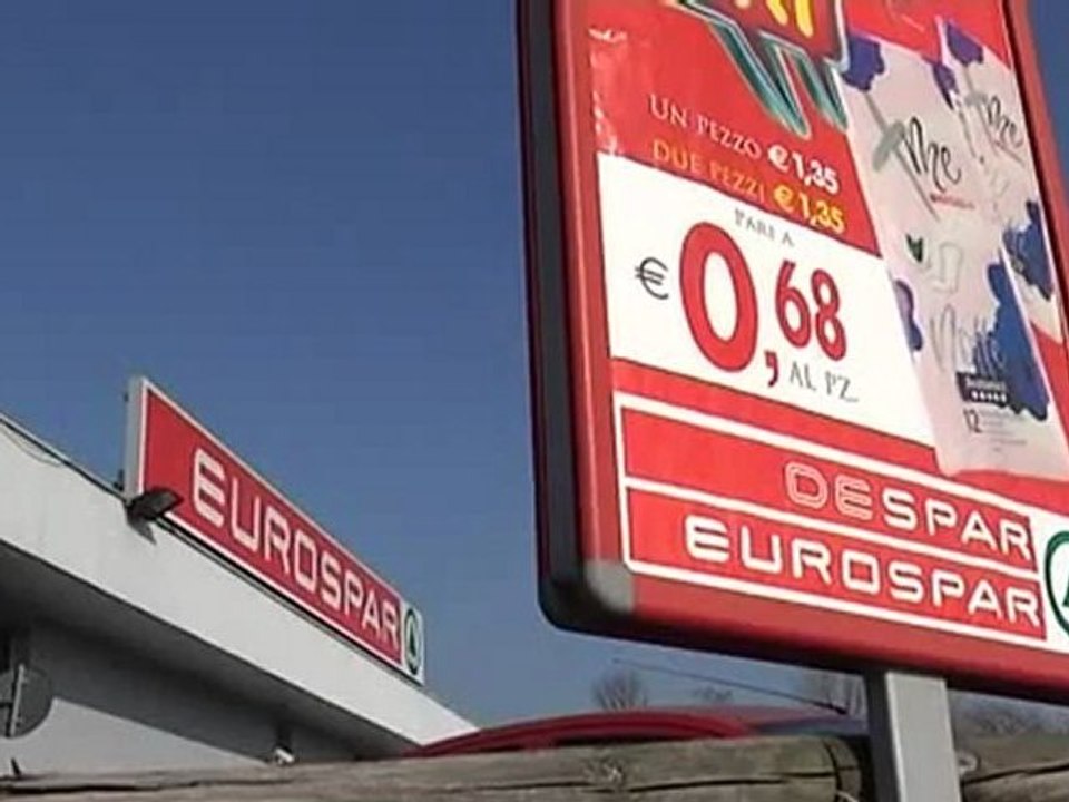 negozi aperti sciopero riuscito