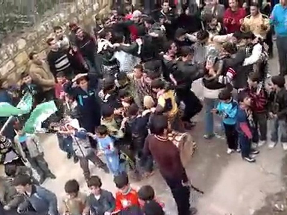 فري برس   إدلب مظاهرة جبل الزاوية   قرية مرعيان 29 1 2012