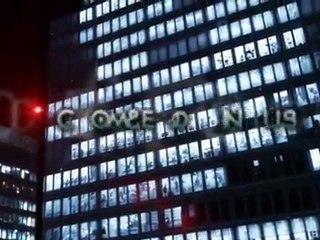 Explore the Stunning Blue Building in Virtual Downtown 🌆