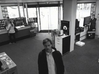 smart thief caught on cam
