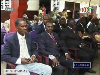 Remise des manuels scolaires à l’enseignement primaire