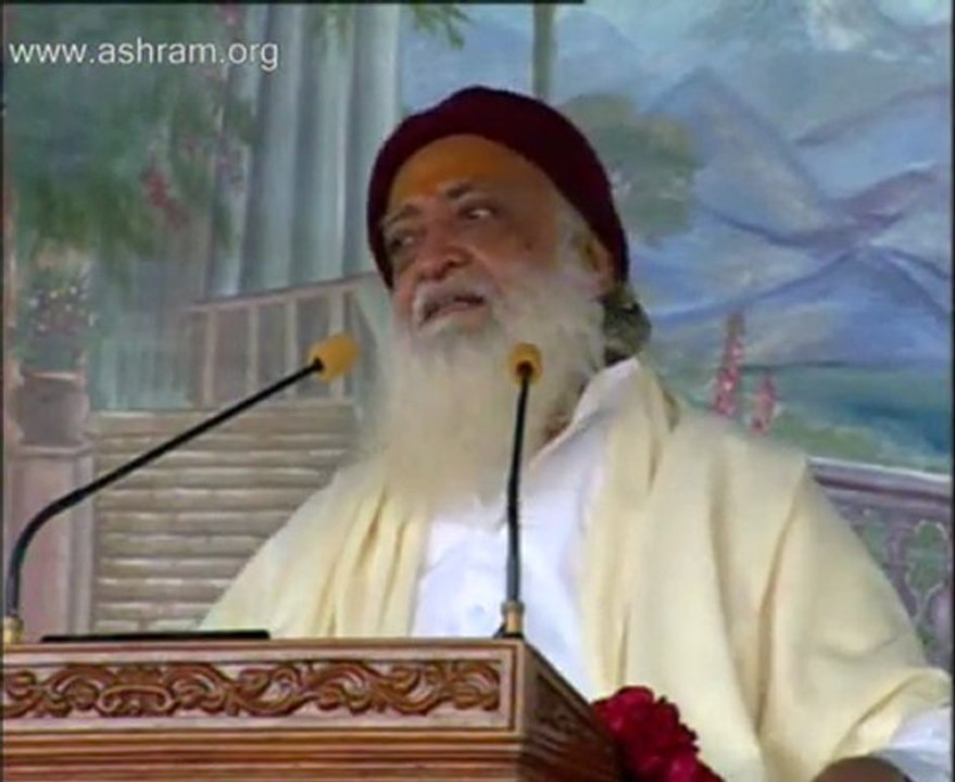 Sant Shri Asharamji Bapu Satsang Pratapgarh 31Jan12 Part-2