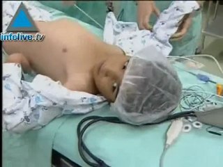 اسرائيل تعالج اطفال من العراق