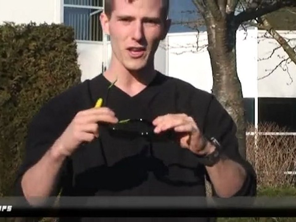 nVidia GEFORCE 3D Vision LCD Glasses Unboxing & First Look Linus Tech Tips