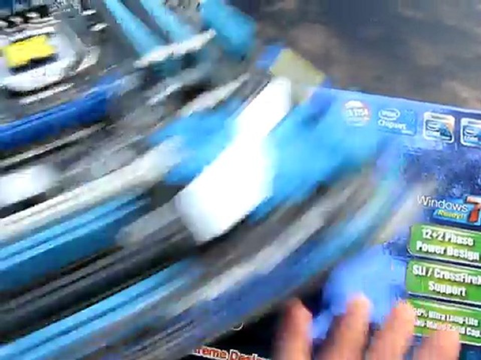 ASUS P7P55D Pro P55 LGA1156 Core i5 Motherboard Unboxing Linus Tech Tips