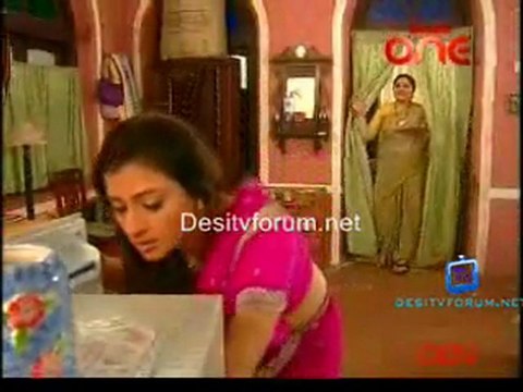 Woh Rehne Wali Mehlon Ki - 1st February 2012 - pt2
