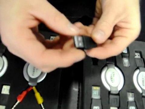 nGear Retractable Travel Cable Kit Unboxing Linus Tech Tips