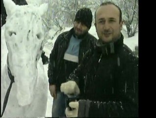 Kardan 3 ayrı heykel yaptı