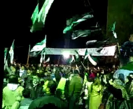 فري برس غوطة دمشق مقبرة بشار الاسد مظاهرة حي برزة 31 01 2012