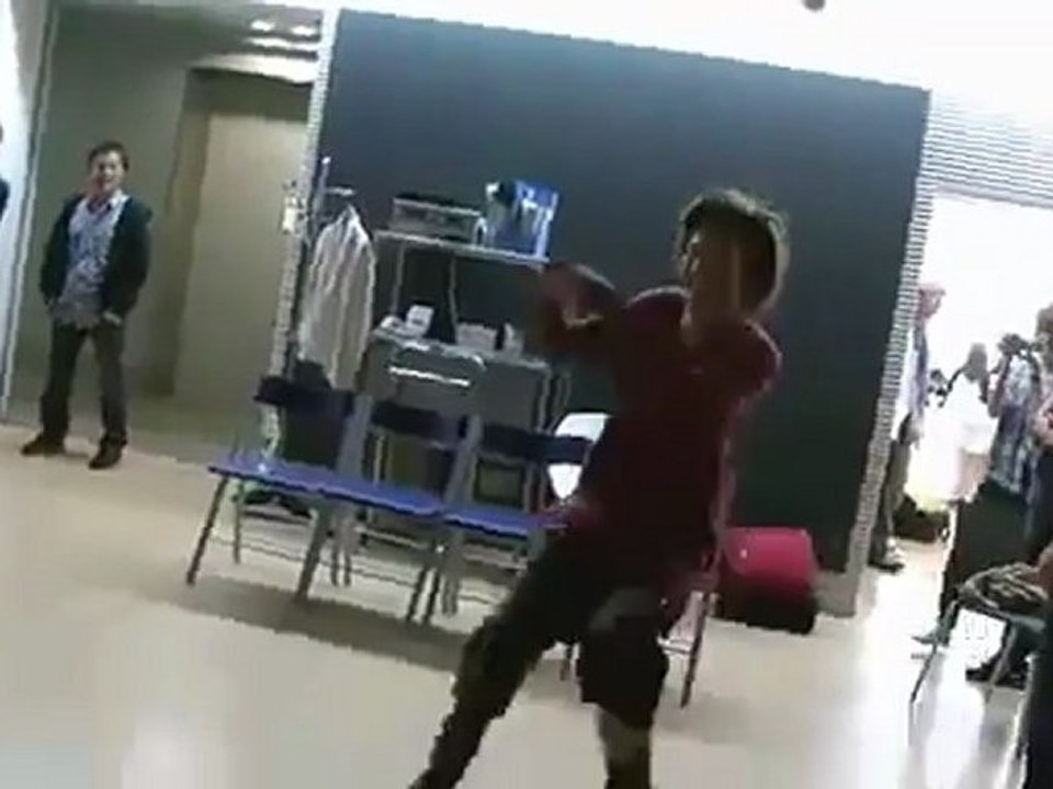 SS501 Park Jung Min funny dance Love Ya