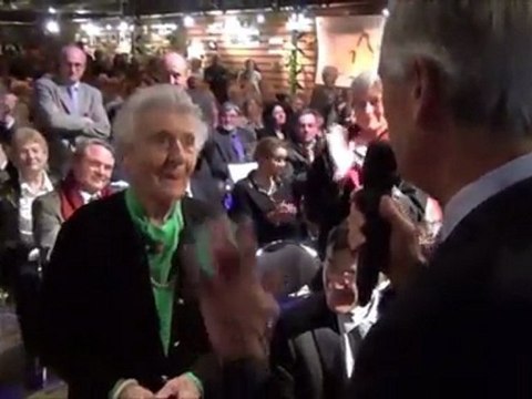Voeux 2012 Marthe Croizier citoyenne d'honneur de Jouy-en-Josas