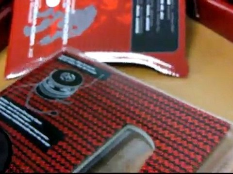 Microsoft Sidewinder X8 Cordless Gaming Mouse Unboxing & First Look Linus Tech Tips