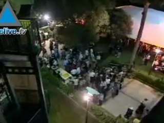 Giamatti promotes Barney's version in Haifa