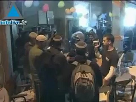 Brotes de violencia durante y luego de la evacuación de la c