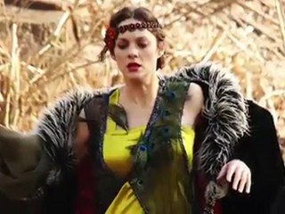 Marion Cotillard in 1920s Attire