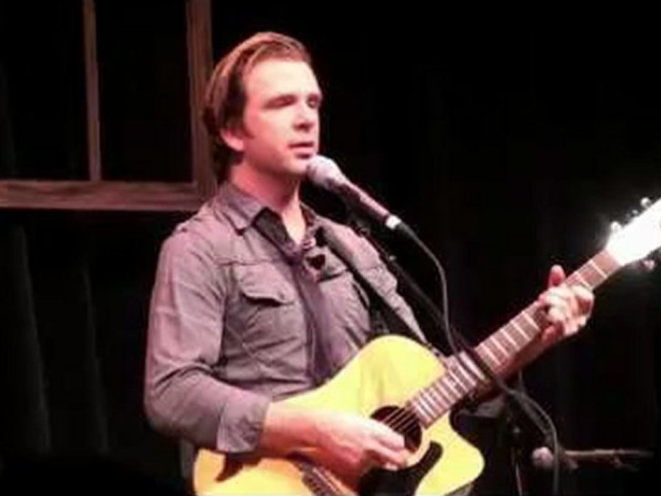 Chris Trapper & Rob Thomas-Here All Along [Lyrics, Download]