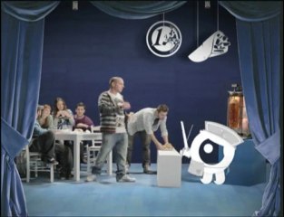 Όταν η παρέα έχει Q,  χτυπάει μόνο πίτα-γιούρο απ' όλα!