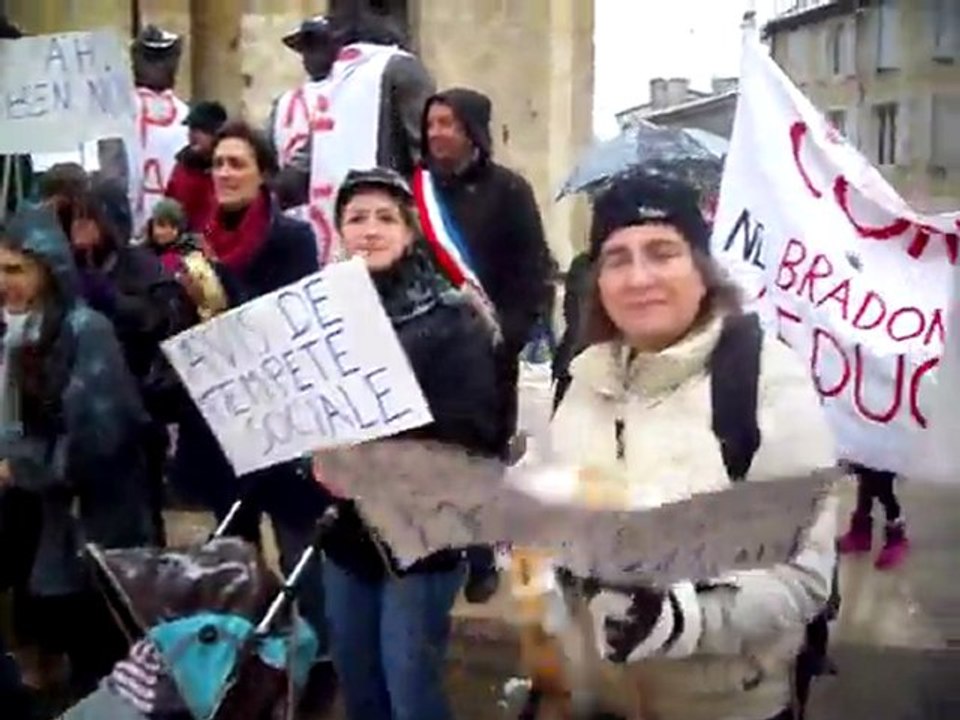 Mobilisation contre la suppression d'un poste d'enseignant