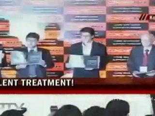 My children call Farah 'aunty'_ SRK on the truce with Shirish