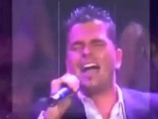 MARCO  ANIMATEUR CHANTEUR DISC JOCKEY  MARSEILLE 0623704450