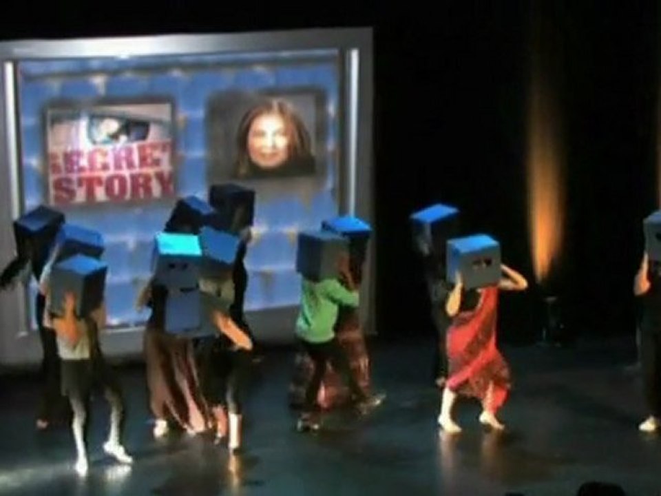 "New Paradize" The Youth and Cultural Center (MJC) of Ris-Orangis