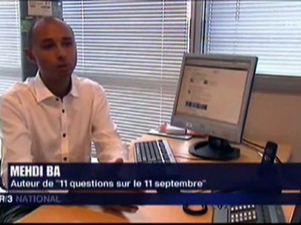 Le Soir 3 présente les différentes thèses du 11-Septembre