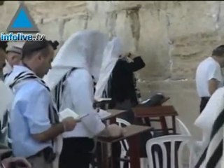 Infolive.tv: Ultra-religiosos quieren separación de sexos en