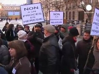 Francia condena a la Iglesia de la Cienciología por estafa