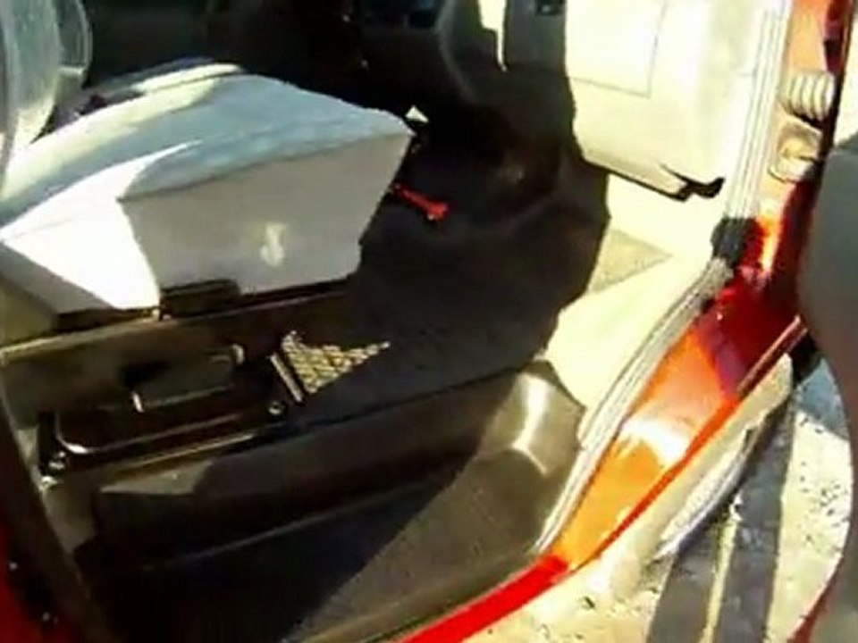 VW T4  2.4 D rouge B.auto 173.000 km