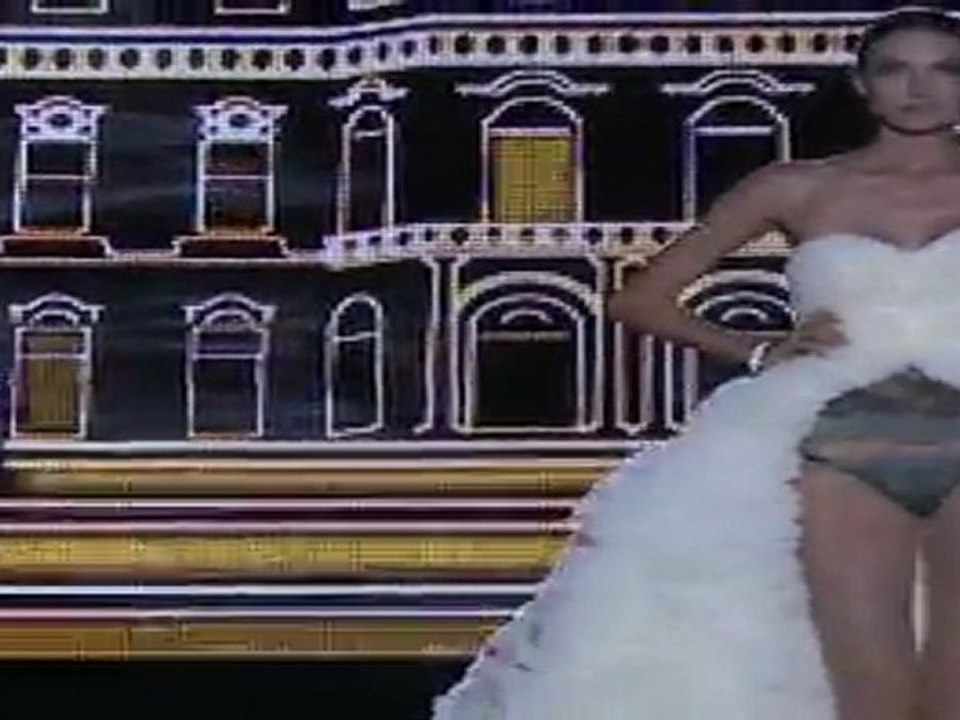 La costura y el buen gusto reinan en Madrid Fashion Week