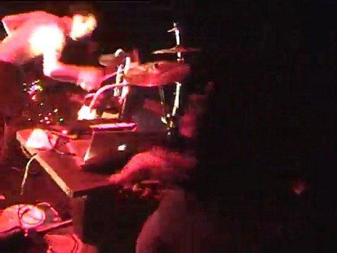 La Liberté Des Poissons Rouges. Soirée Rouge Vinyle @3 baudets